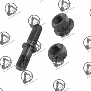 Шпилька, 2 гайки /к-т/ на ступицу 200-3101040 